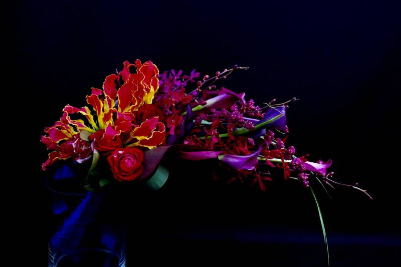 Flower：バラ、グロリオサ、カラー、アランダ、シンフォリカルポス