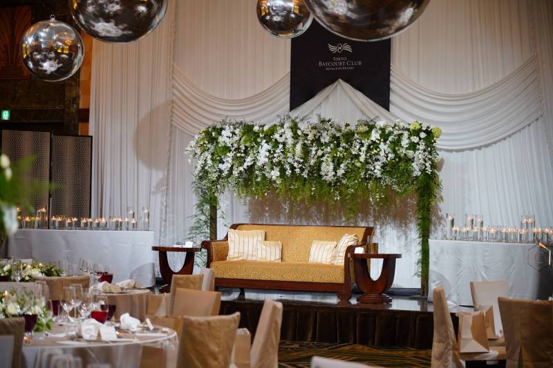 Main Table Decoration